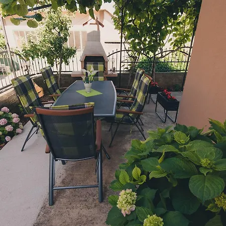 Apartments Sunny Garden Brodarica (Sibenik-Knin) Exterior photo