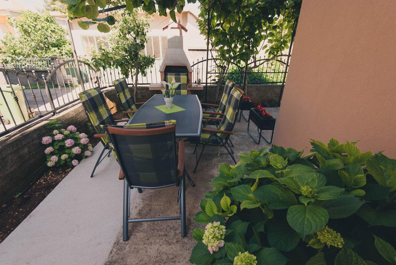 Sunny Garden